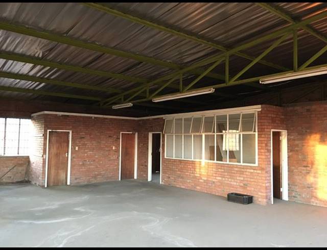 INDUSTRIAL FOR SALE IN GERMISTON CENTRAL